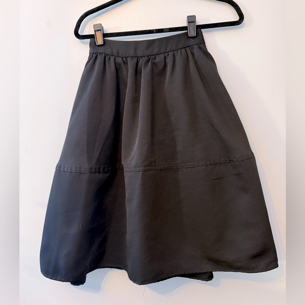 00 Tea Length Skirt Express Black